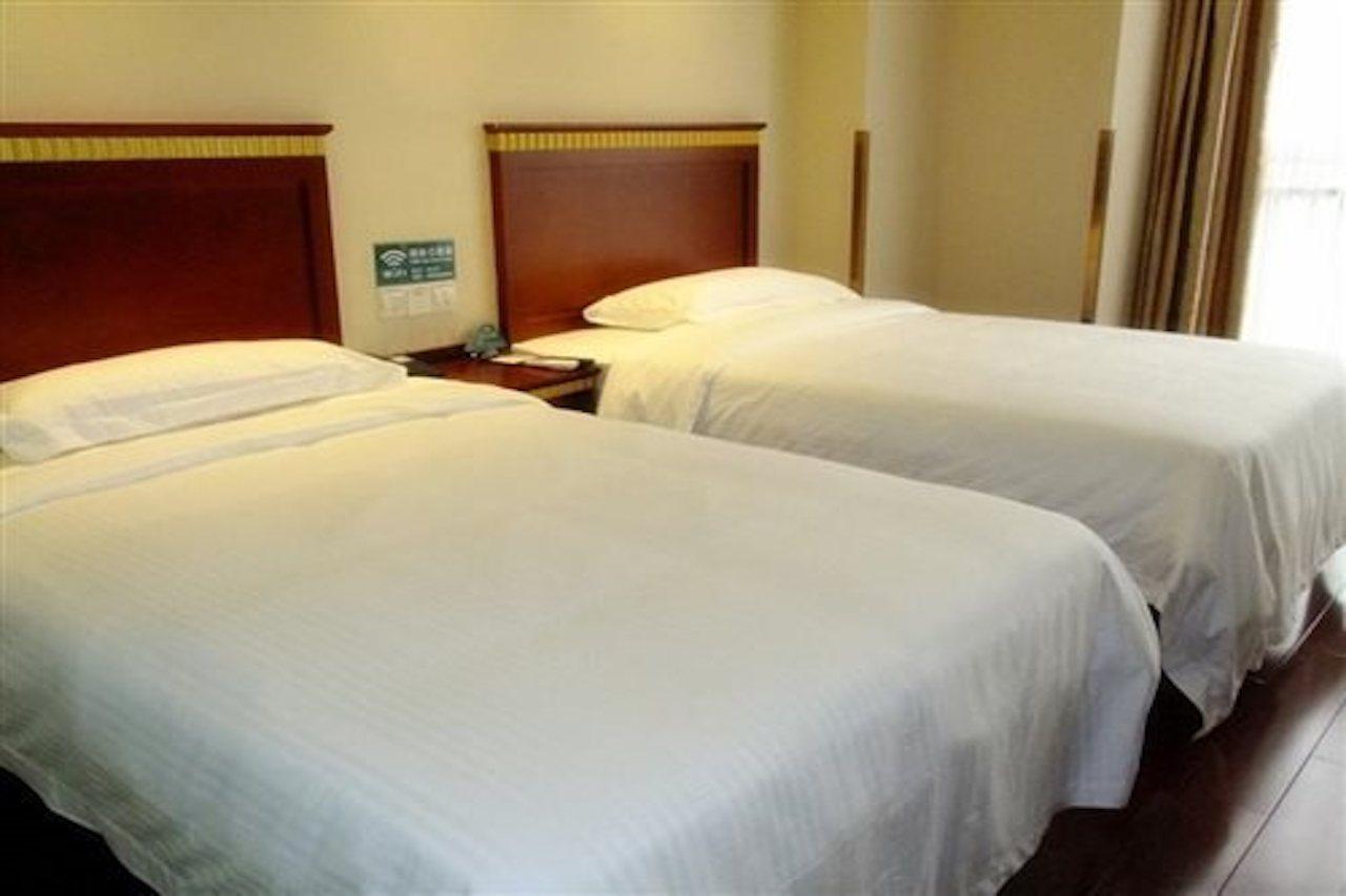 Greentree Inn Henan Luoyang Wangcheng Square Business Hotel Exteriör bild