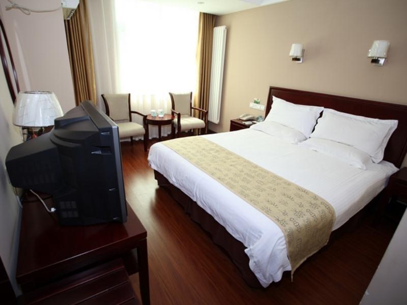 Greentree Inn Henan Luoyang Wangcheng Square Business Hotel Exteriör bild