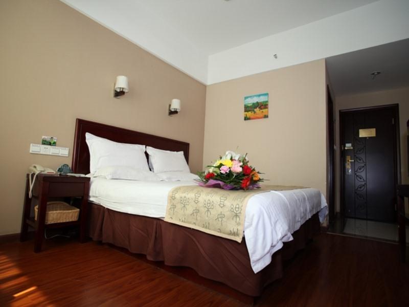 Greentree Inn Henan Luoyang Wangcheng Square Business Hotel Exteriör bild
